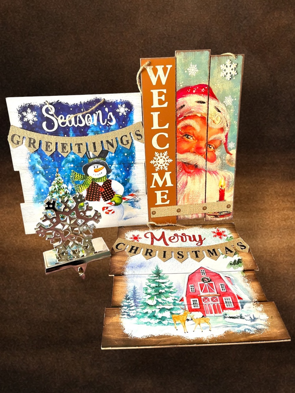 Festive Christmas Decor Set – Signs & Stocking Holder